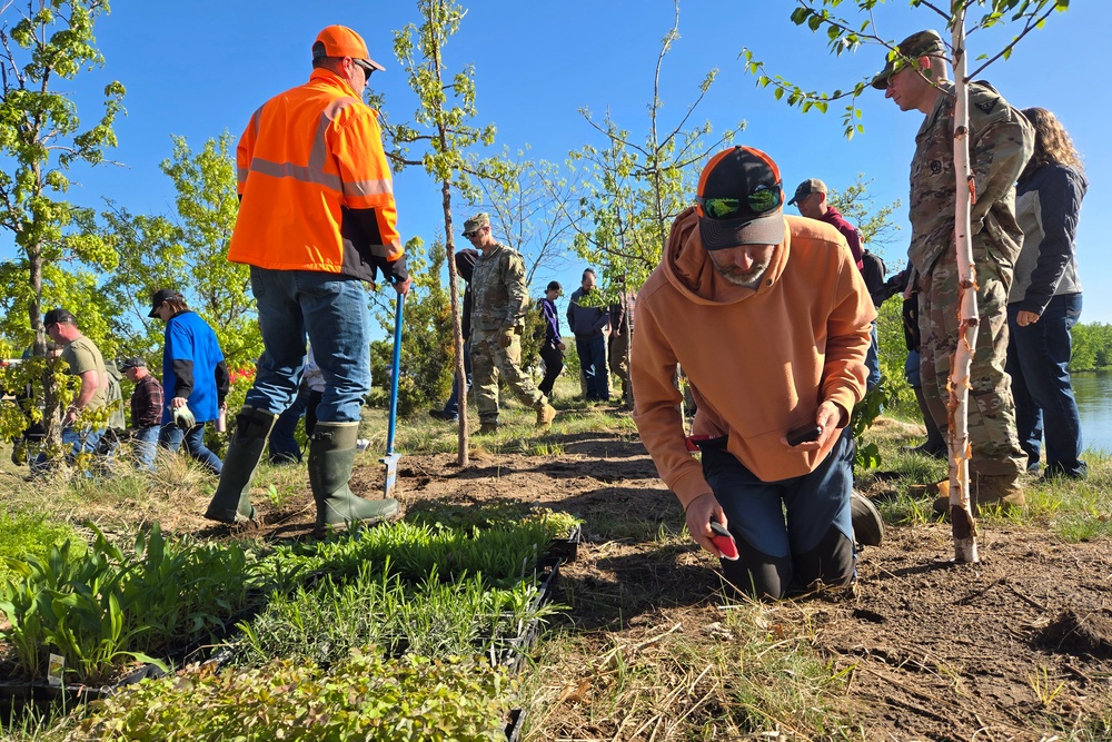 Camp Ripley Celebrates Stewardship Day and Community