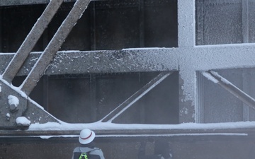 Dan Ferris, Chicago District Engineer, assists with Soo Lock &amp; Dam inspection