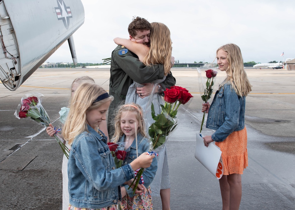 VAW-126 Returns Home From Deployment