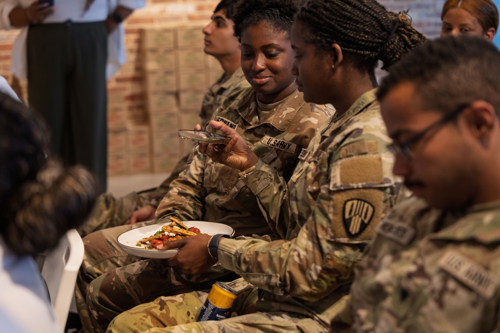 NY Army Guard cooks participate in Veterans Food Festival as part of Fleet Week
