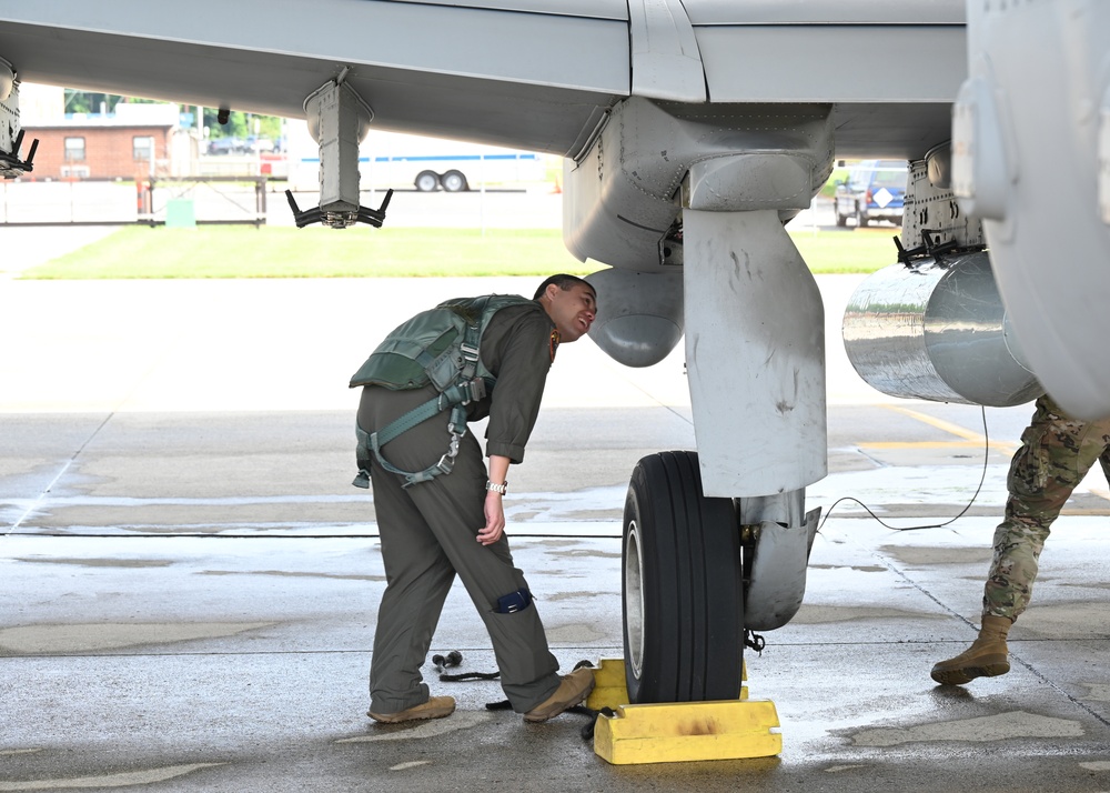 Maryland Air National Guard transfers two A-10C Thunderbolt II aircraft