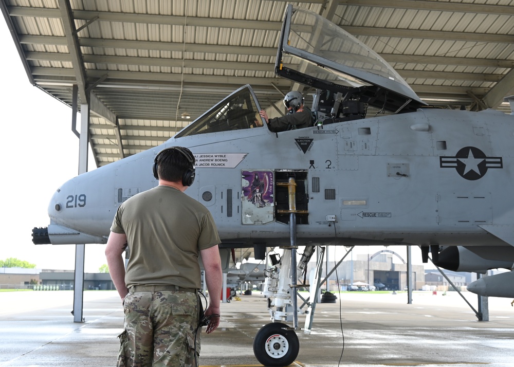 Maryland Air National Guard transfers two A-10C Thunderbolt II aircraft