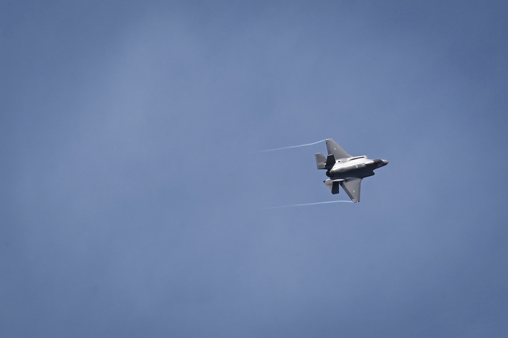 85th Fighter Group hosts Finnish Air Force