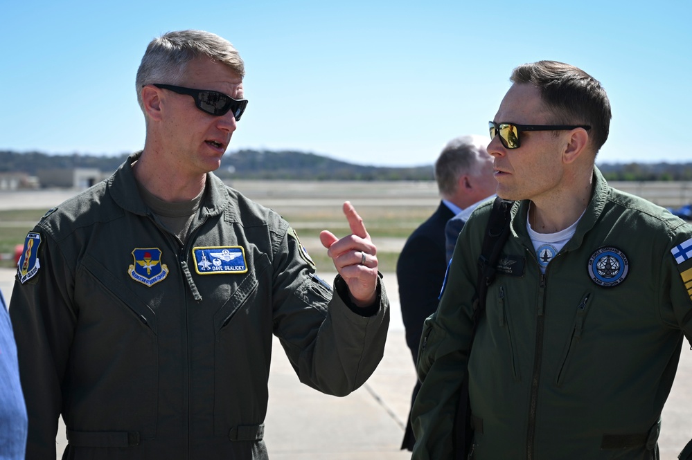 85th Fighter Group hosts Finnish Air Force