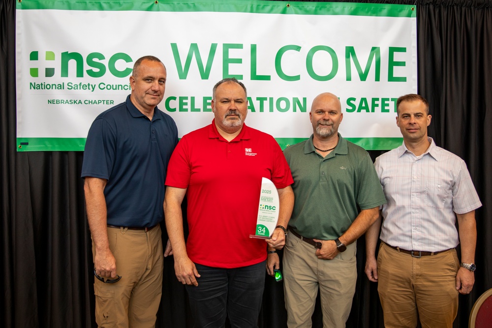 Omaha District honored for 34 years of safety