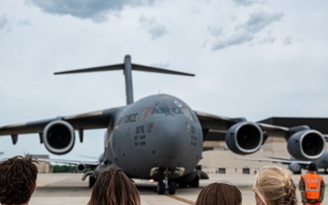 621 CRW Commander Celebrates Fini Flight