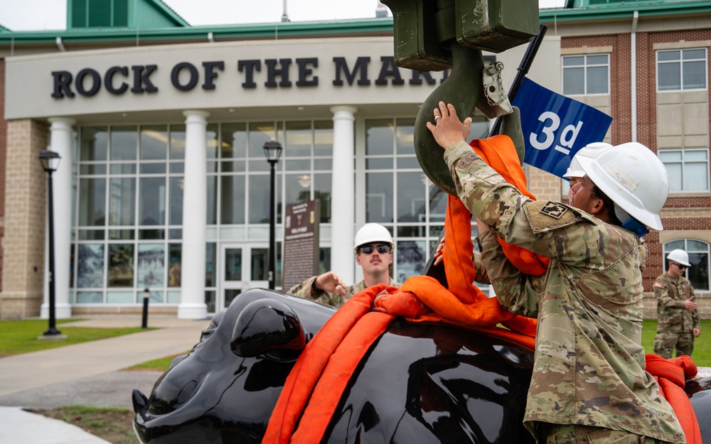 New Rocky the Bulldog Statues placed on Fort Stewart