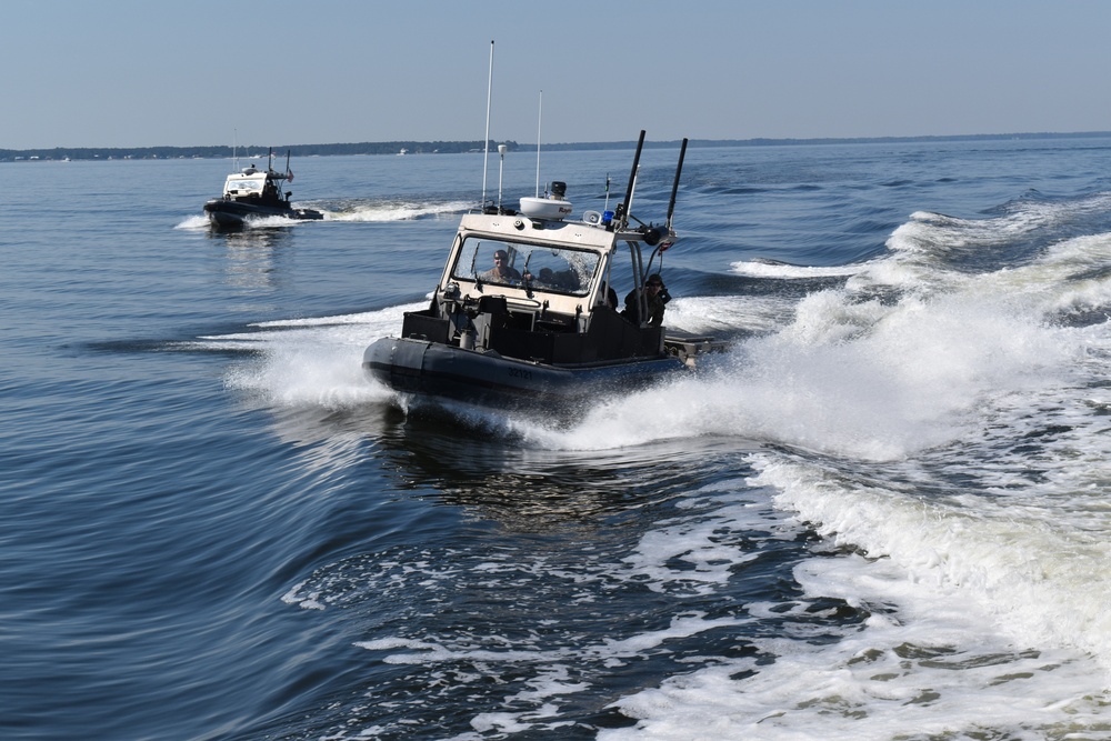 Port Security Unit 301 conducts waterside tactics
