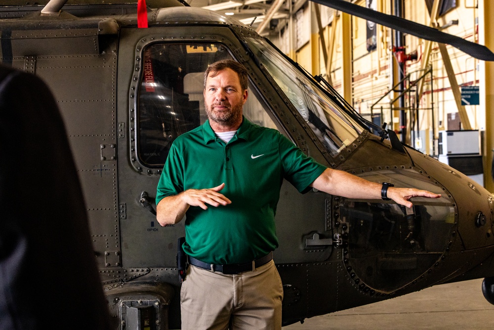82nd Combat Aviation Brigade installs latest communication technology onto aircraft platforms