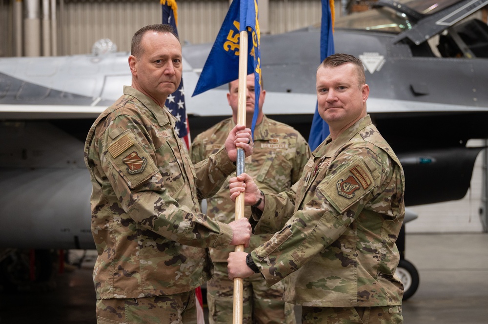 18th FGS Change of Command