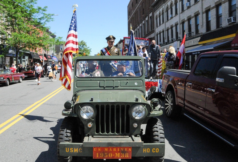 Army Reserve’s northeast commander leads Brooklyn in honoring fallen heroes