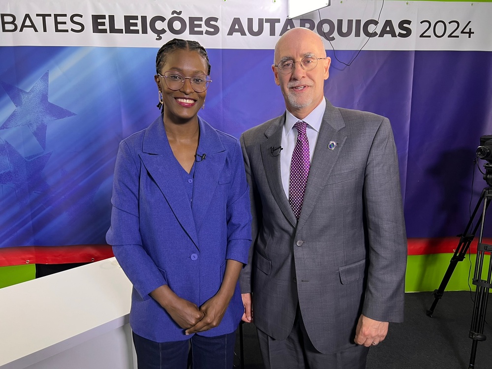 Ambassador Scott visits Cabo Verde for OE25