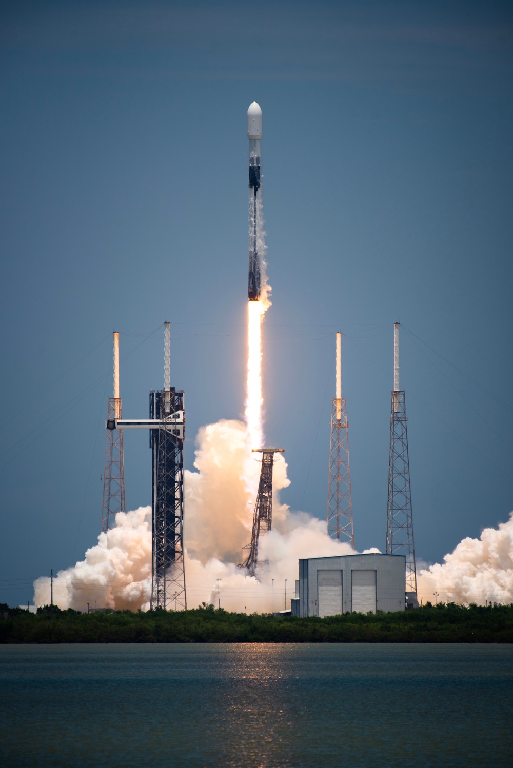 GPS III SV08 Launches from Cape Canaveral Space Force Station