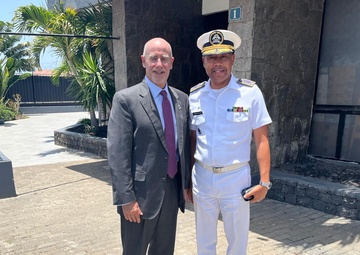 Ambassador Scott visits Cabo Verde for OE25
