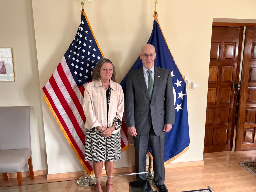 Ambassador Scott visits Cabo Verde for OE25