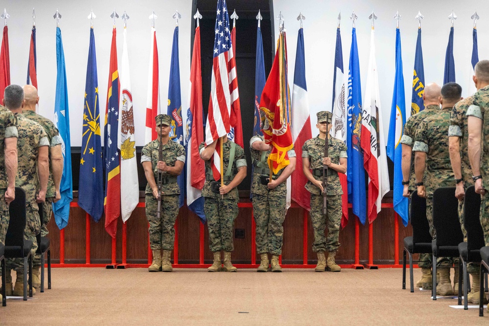 MARFORPAC HQSVCBN Change of Command