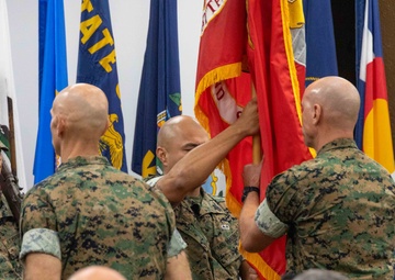 MARFORPAC HQSVCBN Change of Command