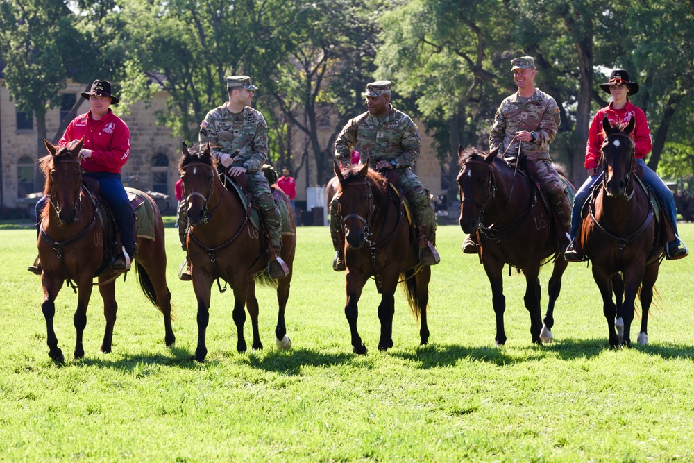1st Infantry Division Artillery &quot;Drumfire&quot; Change of Command Ceremony
