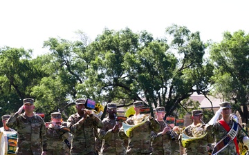 1st Infantry Division Artillery &quot;Drumfire&quot; Change of Command Ceremony