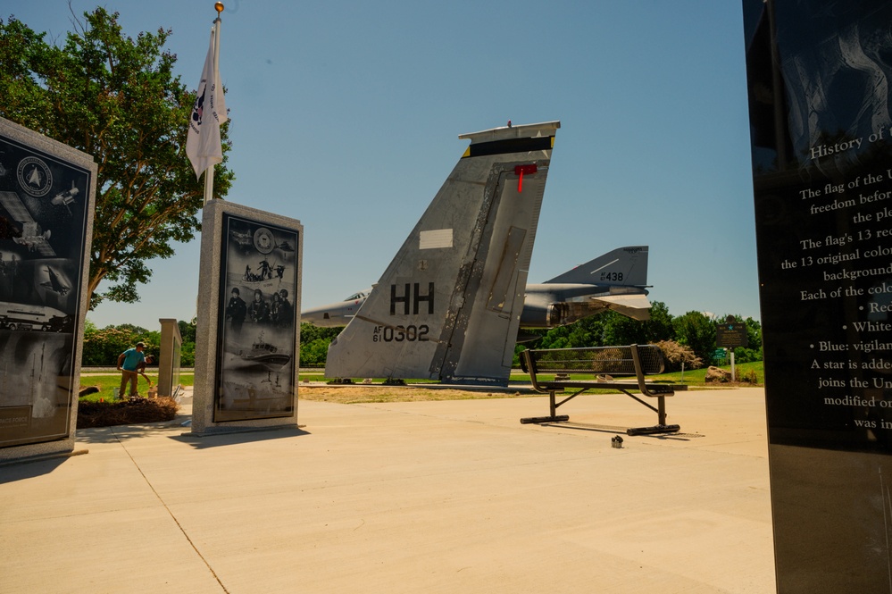 186th Air Refueling Wing Conducts Training with the KC-135 Tail Section to Enhance Readiness and Asset Recovery