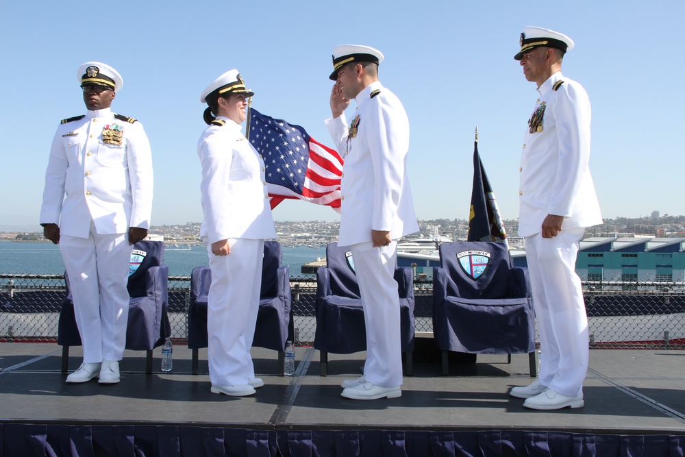 USS Canberra Gold (LCS 30) Conducts Change of Command