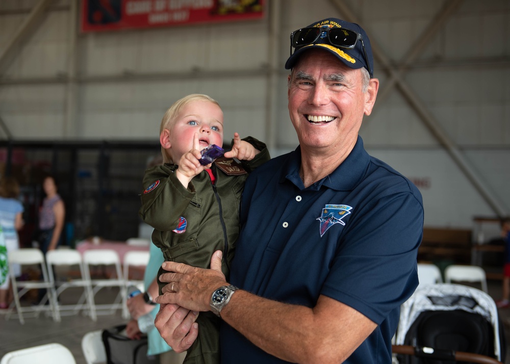 VFA-11 Returns Home From Deployment