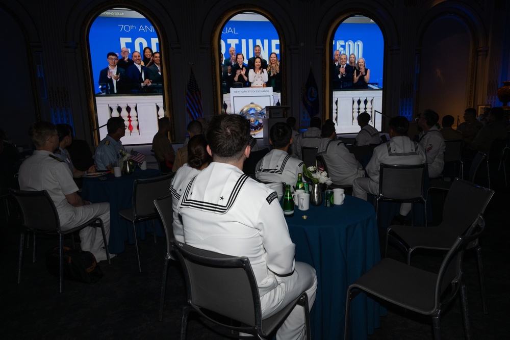 Coast Guard joins fellow sea services at New York Stock Exchange for Fleet Week New York