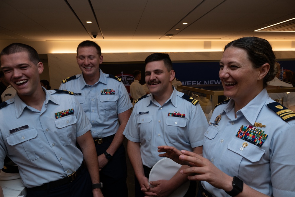 Coast Guard joins fellow sea services at New York Stock Exchange for Fleet Week New York