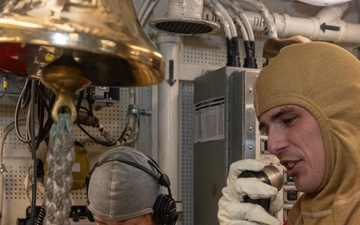 USS Benfold (DDG 65) sets Damage Control