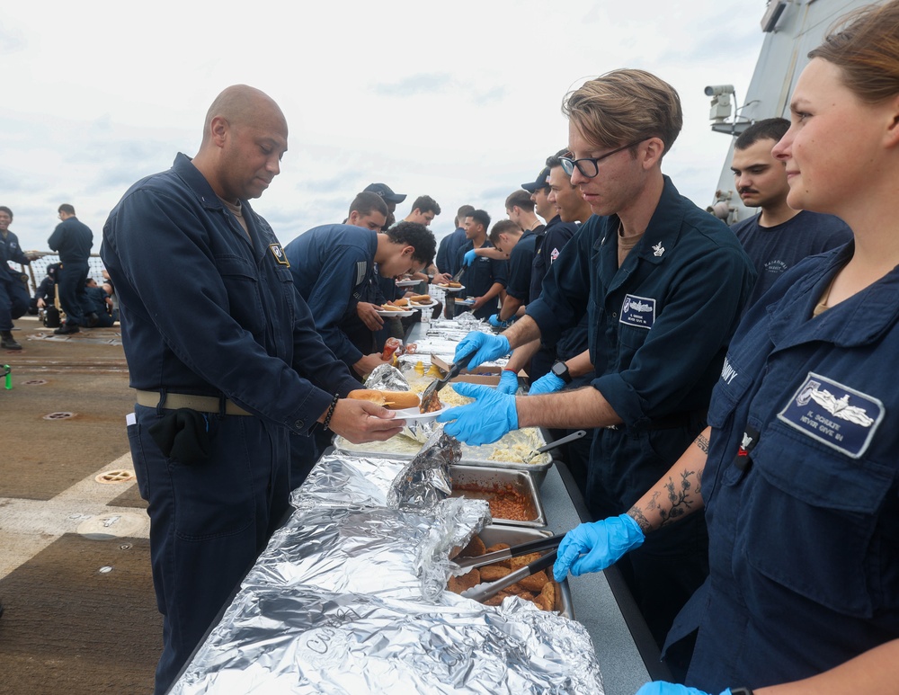USS William P. Lawrence (DDG 110), Holds A Steel Beach Picnic