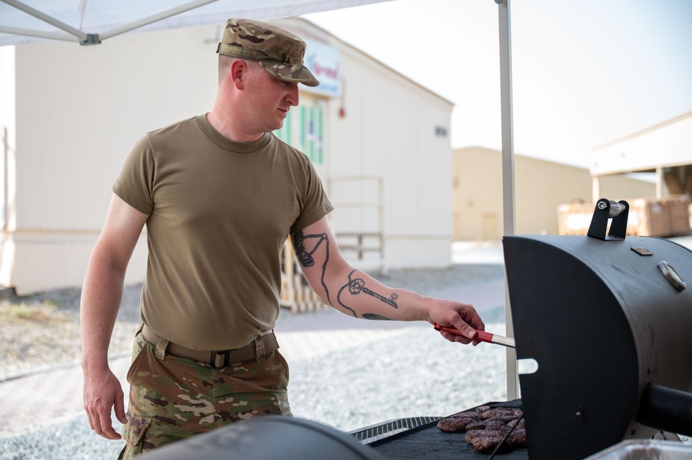 386th AEW: Memorial Day cookout
