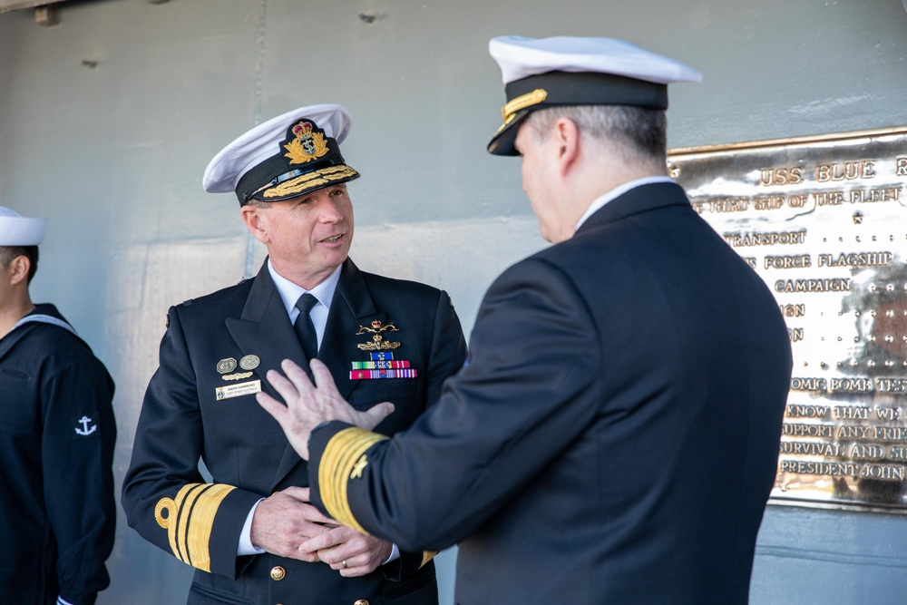 Australian Chief of Navy Visits Commander, 7th Fleet