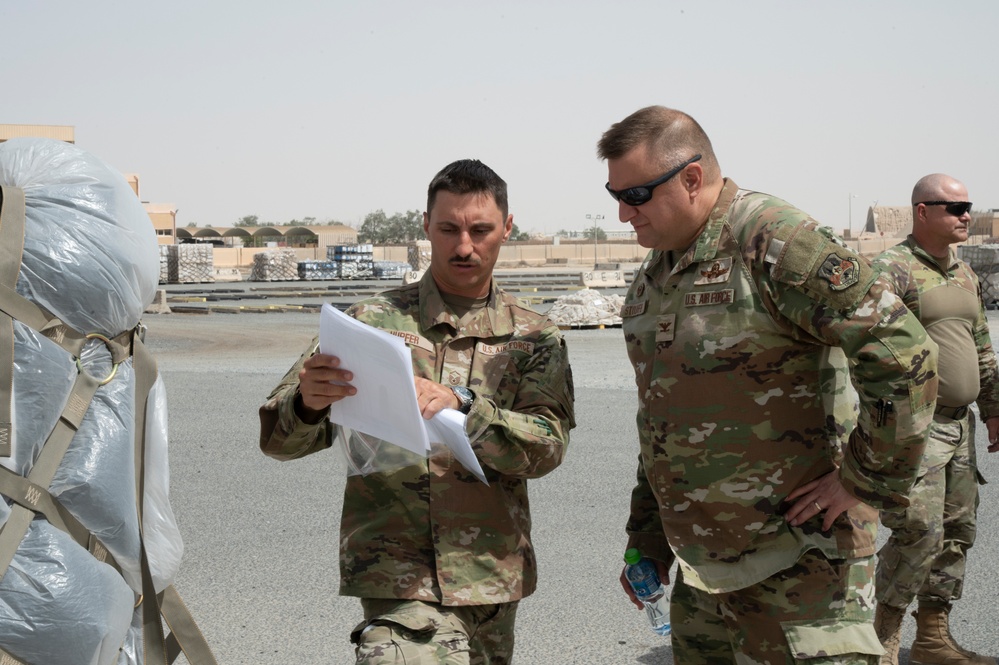 386th ELRS tour with 386th AEW senior leadership