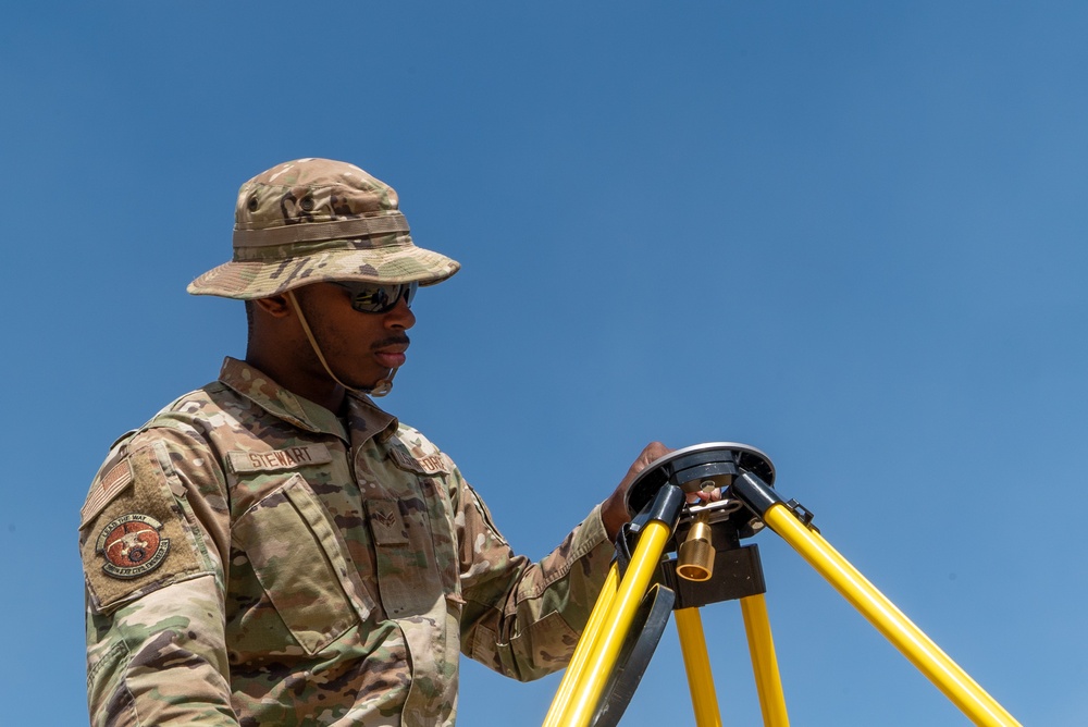 386th ELRS Pitch and Run training