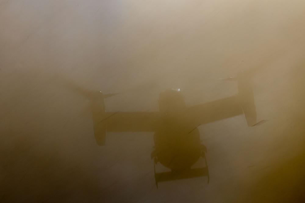 KAMANDAG 9: VMM-364 Inserts U.S. Marines and Philippine Marines during a simulated airfield seizure