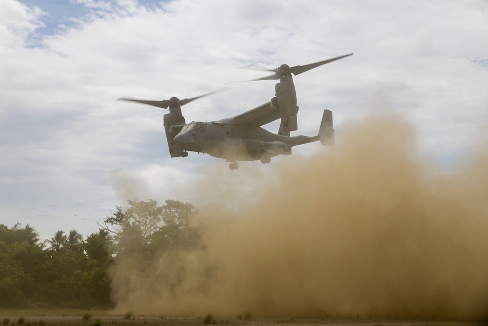 KAMANDAG 9: VMM-364 Inserts U.S. Marines and Philippine Marines during a simulated airfield seizure
