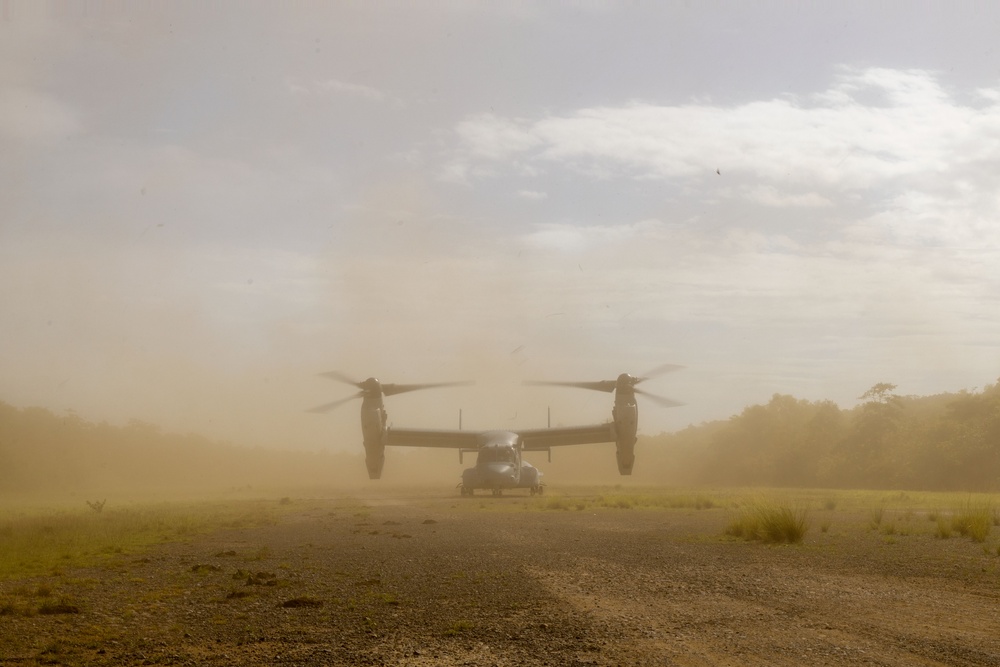 KAMANDAG 9: VMM-364 Inserts U.S. Marines and Philippine Marines during a simulated airfield seizure