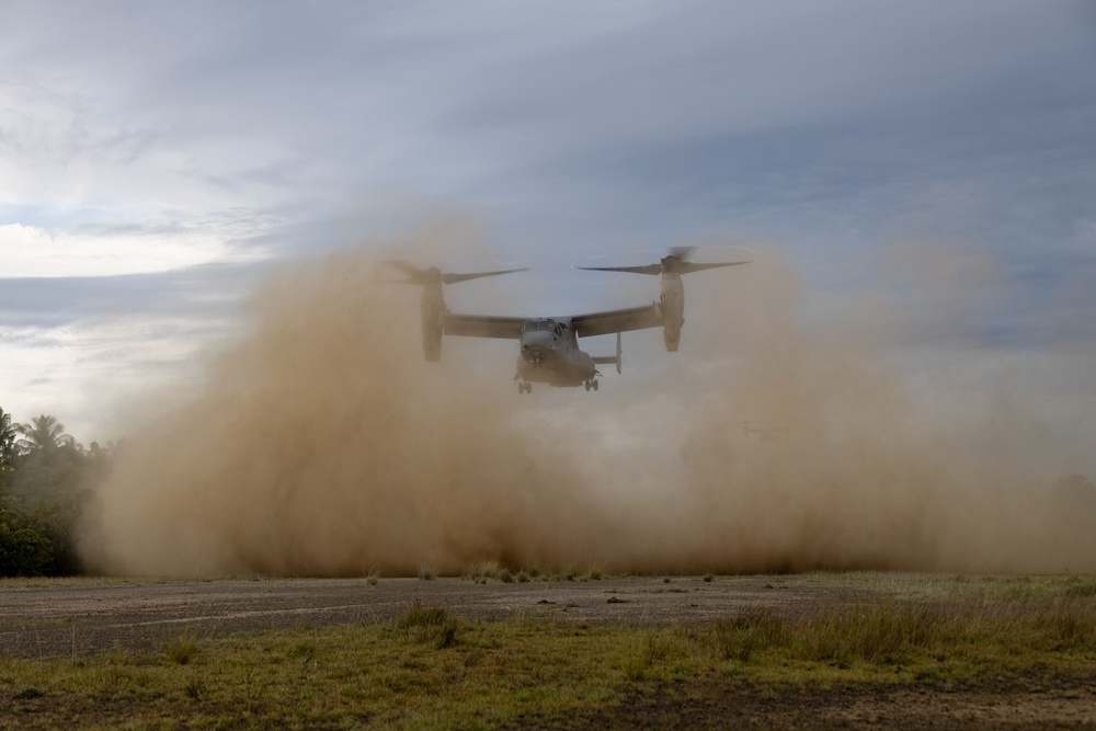 KAMANDAG 9: VMM-364 Inserts U.S. Marines and Philippine Marines during a simulated airfield seizure
