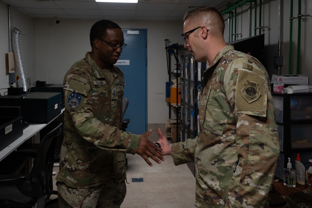 Chief Master Sgt. Wiener visits the 379th AEW during 25.2 rotation
