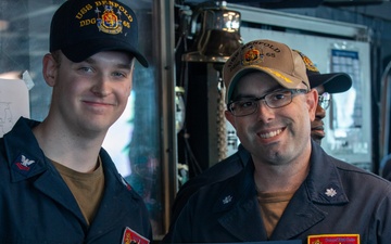 USS Benfold (DDG 65) holds awards quarters