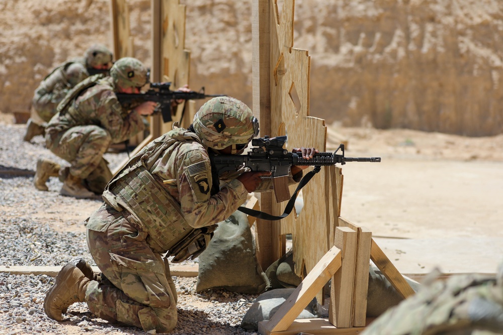 M4 Range at AAAB
