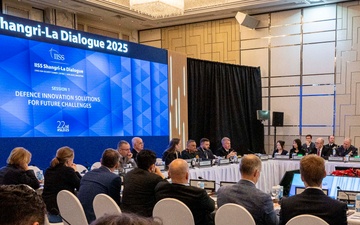 U.S. Indo-Pacific Commander Travels to Singapore, Participates in Shangri-La Dialogue