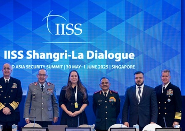 USINDOPACOM Commander Travels to Singapore, Speaks at Shangri-La Dialogue