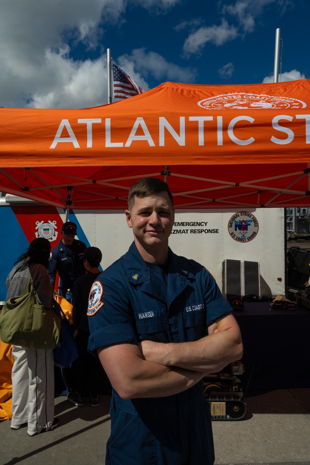 Atlantic Strike Team showcases Coast Guard capabilities during Fleet Week New York