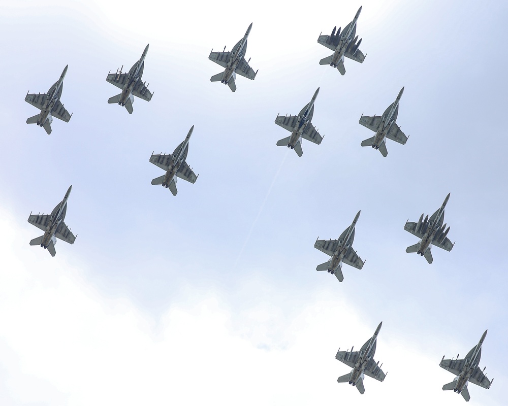 VFA-143 Returns Home From Deployment