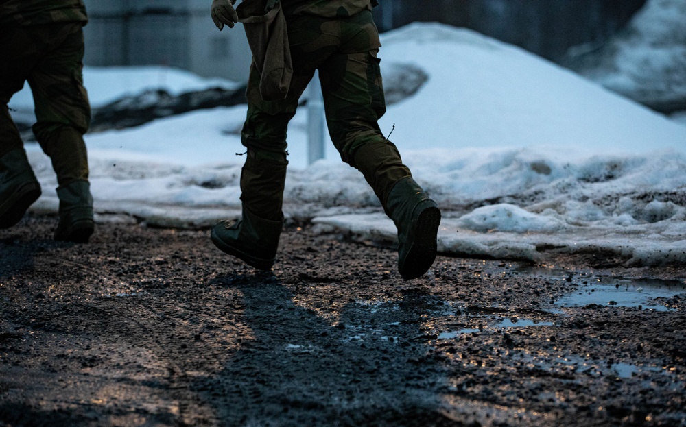 20th SFG Soldiers Train With Norwegian Allies During Swift Response