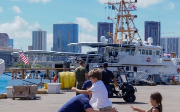 Coast Guard Cutter William Hart returns home following a 46-day Operation Blue Pacific Patrol in Oceania