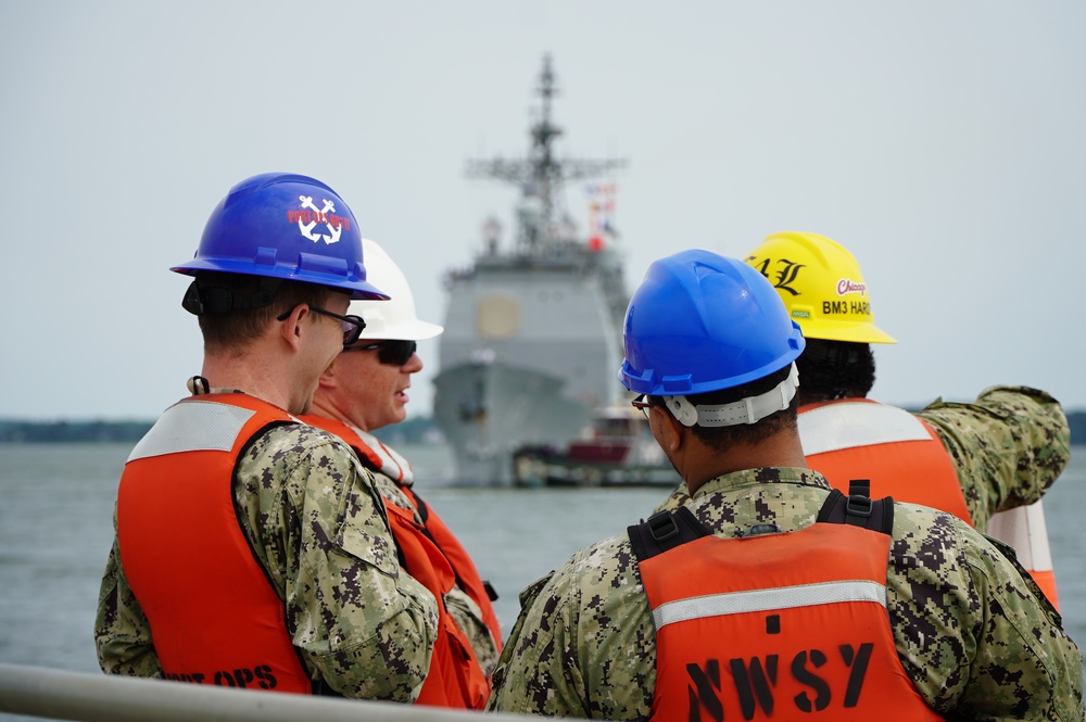 USS Gettysburg (CG 64) berths at Naval Weapons Station Yorktown after deployment