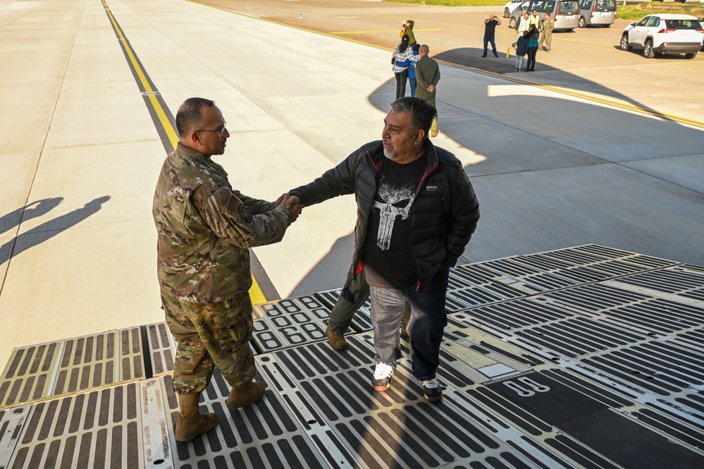 U.S. Embassy Personnel Meet With Southern Star Participants