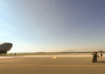 U.S. Embassy Personnel Meet With Southern Star Participants